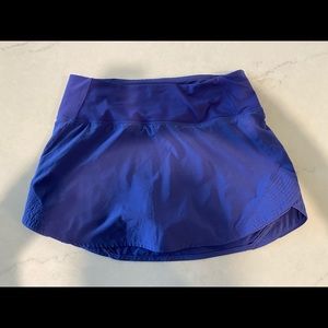 Lulu Lemon Tennis Skirt/Skort sz 4 rare